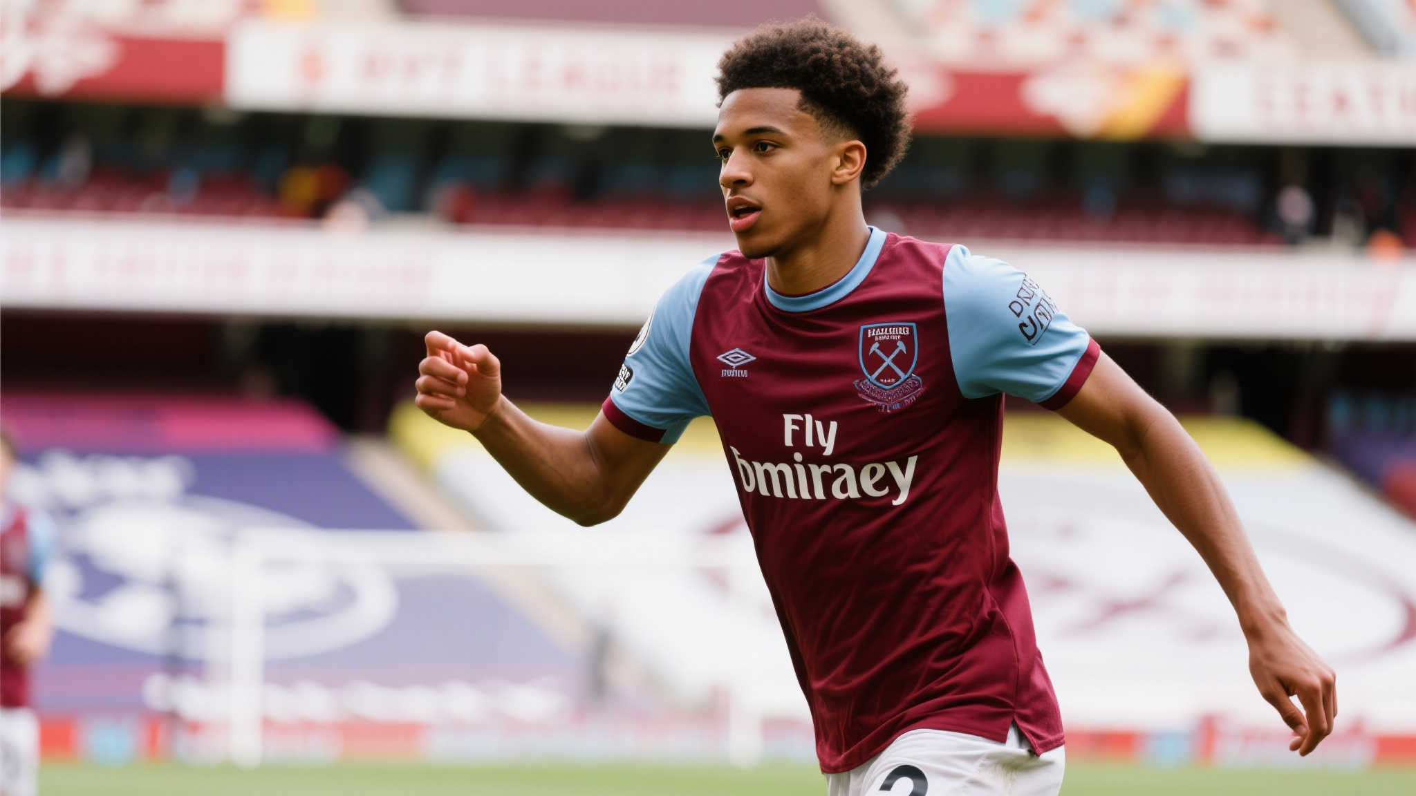 欧洲射手明星执意加盟阿森纳,曼联尤文接连碰壁